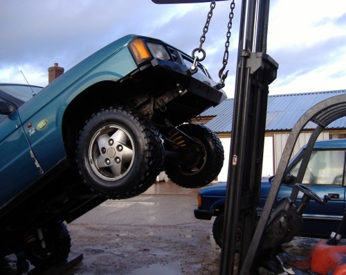 Discovery Heavy Duty Bumper fork lift lifting car